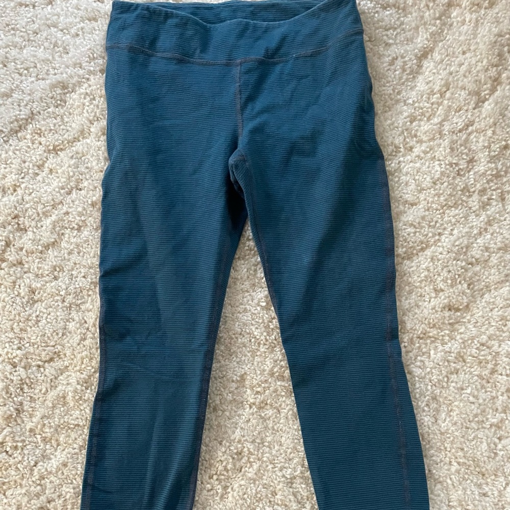 Patagonia women’s leggings. Cotton.